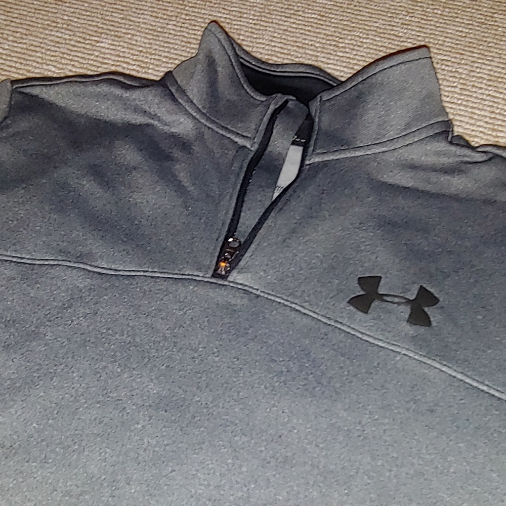 Under Armour 1/4 zip performance fleece gray
